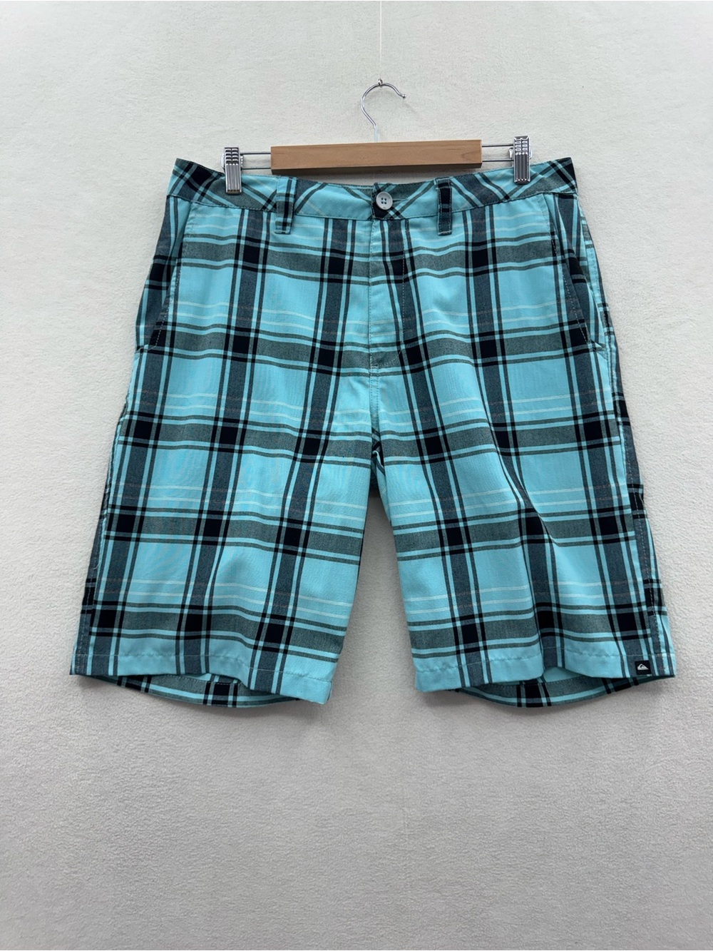 Quick Silver Men’s 33 Plaid Shorts Blue Black Vintage